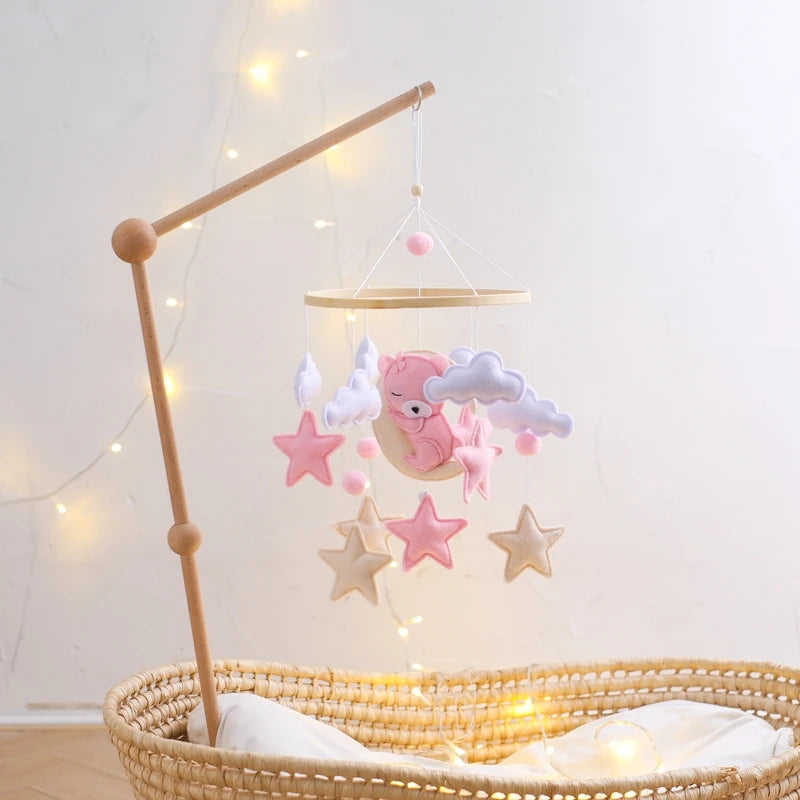 Wooden Crib Mobile Baby Bed Bell Rattle Toy Soft Felt Cartoon Bear Mobile bracket Newborn Music Box Bed Bell Hanging Bracket Toy