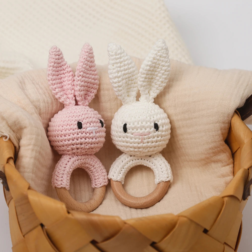 Handmade Crochet Animal Rattle Set Natural Beech Wood Ring Built in Bell Sound Teething Relief Fine Motor Skills Baby Toys Gift
