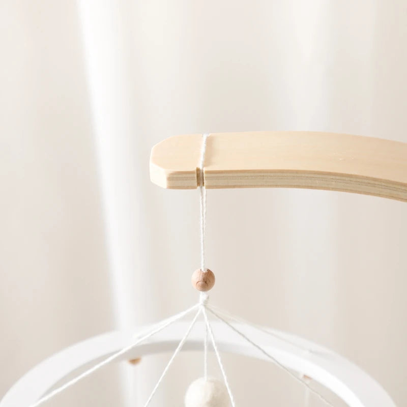 Baby Wooden Crib Mobile Bed Bell Hanging Rattle Toy Newborn Music Box Bed Bell Hanging Toys Holder Bracket Infant Crib Baby Gift