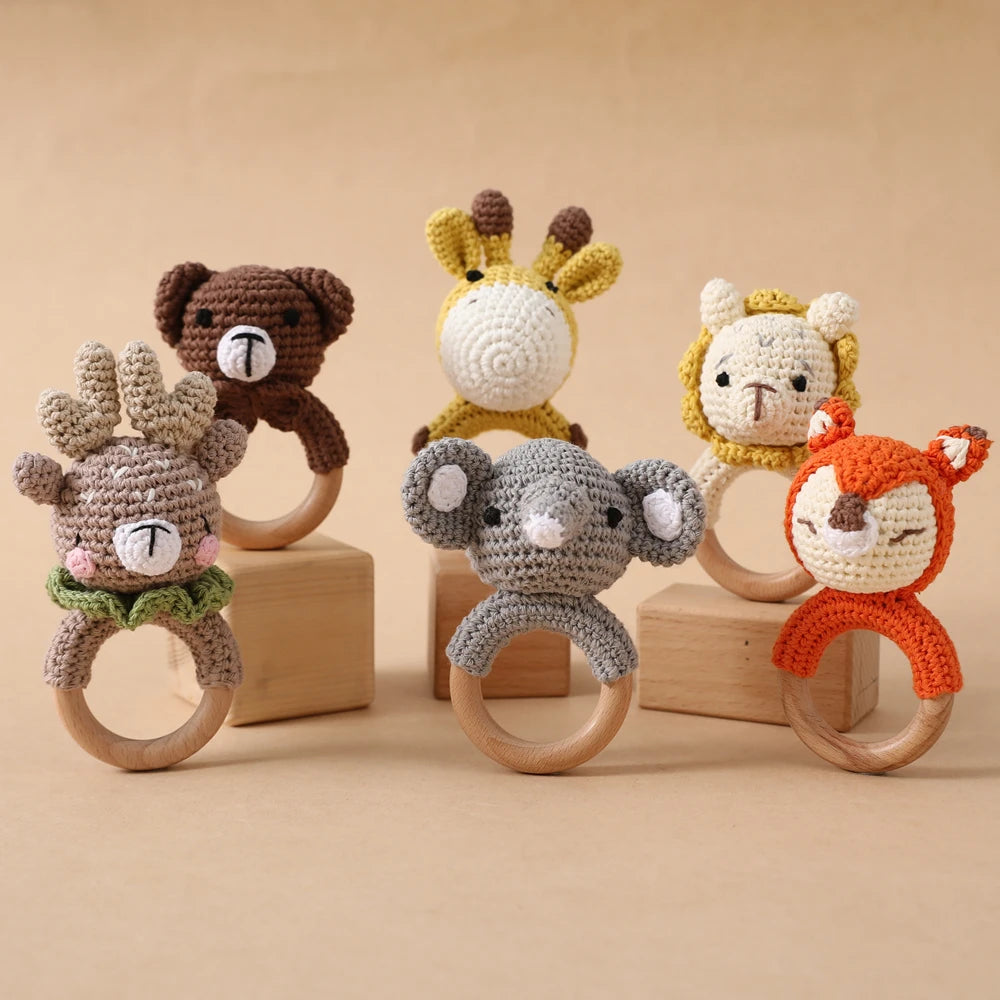 Handmade Crochet Animal Rattle Set Natural Beech Wood Ring Built in Bell Sound Teething Relief Fine Motor Skills Baby Toys Gift